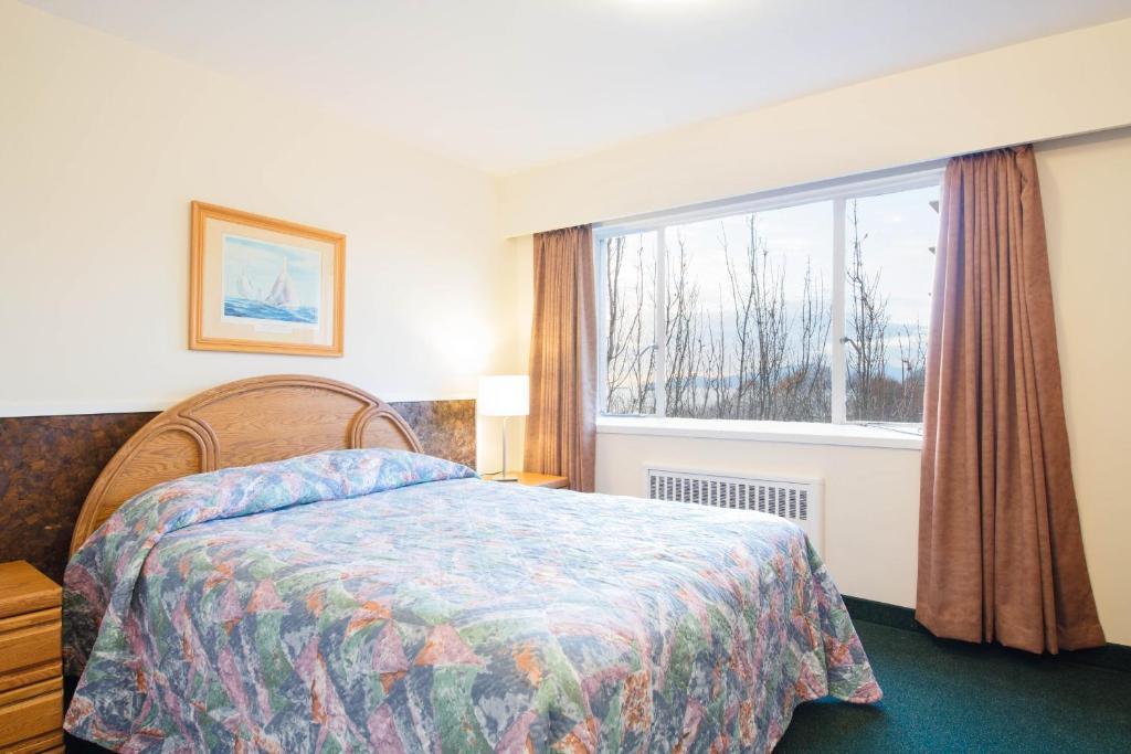 One-Bedroom Suite (5 Adults)