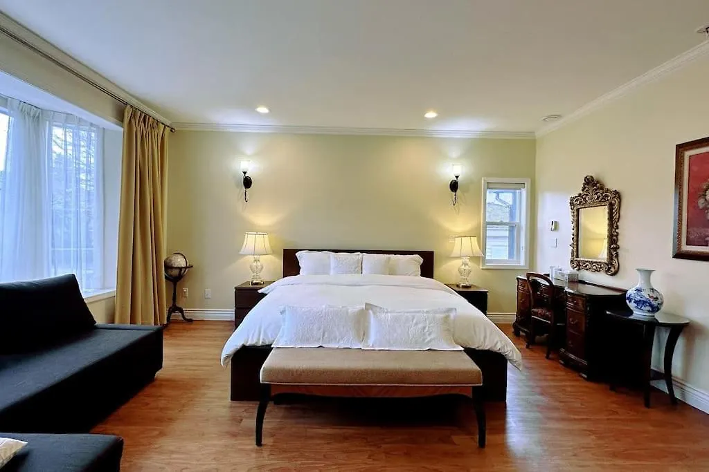 Super Cosy 8Bed & 6Bath In Vancouver Heart Near To Airport And Downtown-1