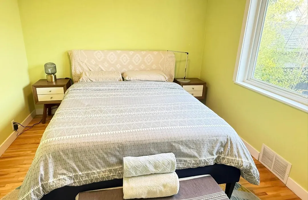 The Orange Door Bungalow- 2-Br W Private Yard, Walkable To Cafes & Restaurants, 10 Min To Dt-1