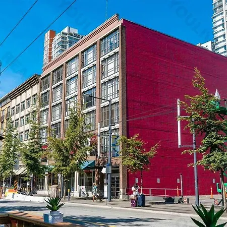 Entire Condo In Heart Of Downtown Vancouver-3
