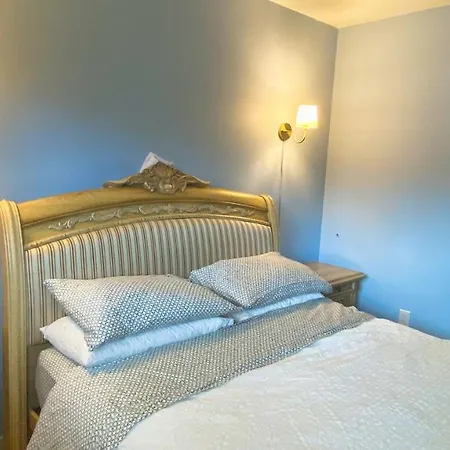 Spacious Home 15Mins To Downtown-2