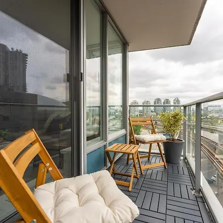 Heart Of Downtown Entire Condo - Parking, Pool, Gym, Office, Ac-2