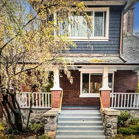 West Point Grey Ubc Suite-3