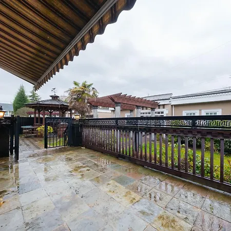 Oakridge Luxury Homestay-3