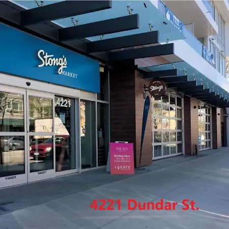 Comfortable Guest Home Near Downtown Vancouver & Sights & Stores-3