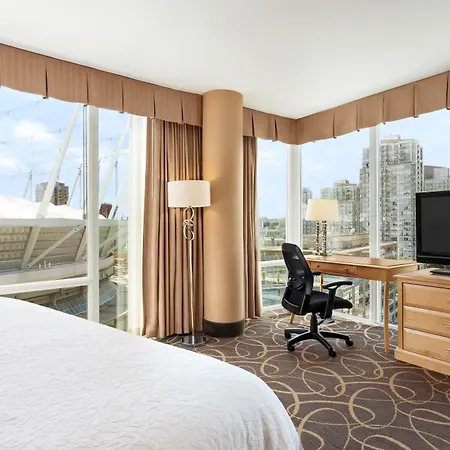 Hampton Inn & Suites, By Hilton - Vancouver Downtown-2