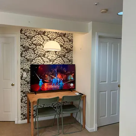 Cozy Dunbar 5 Beds Home With Views-3