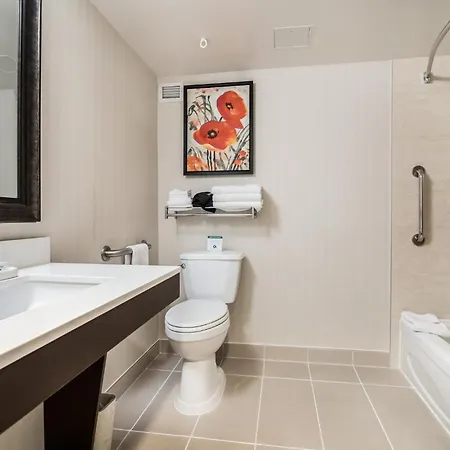 Holiday Inn Vancouver-Centre Broadway By Ihg-2