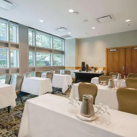 Coast Coal Harbour Vancouver Hotel By Apa-2