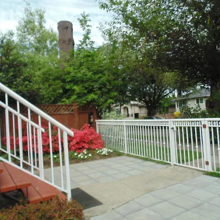 Gordon'S Guest House-2